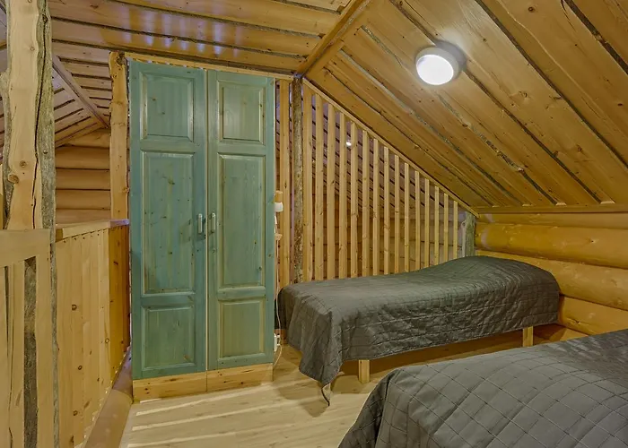 Vip Rakka 7 & 8 Levi